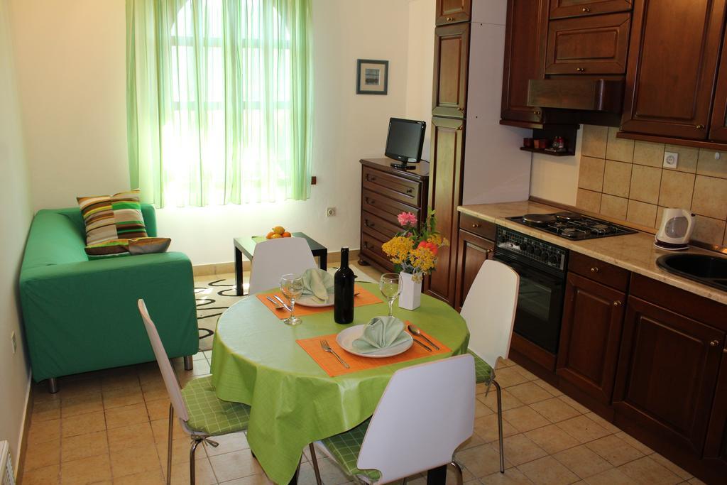 Apartments Stari Sibenik Grebastica Bilik gambar