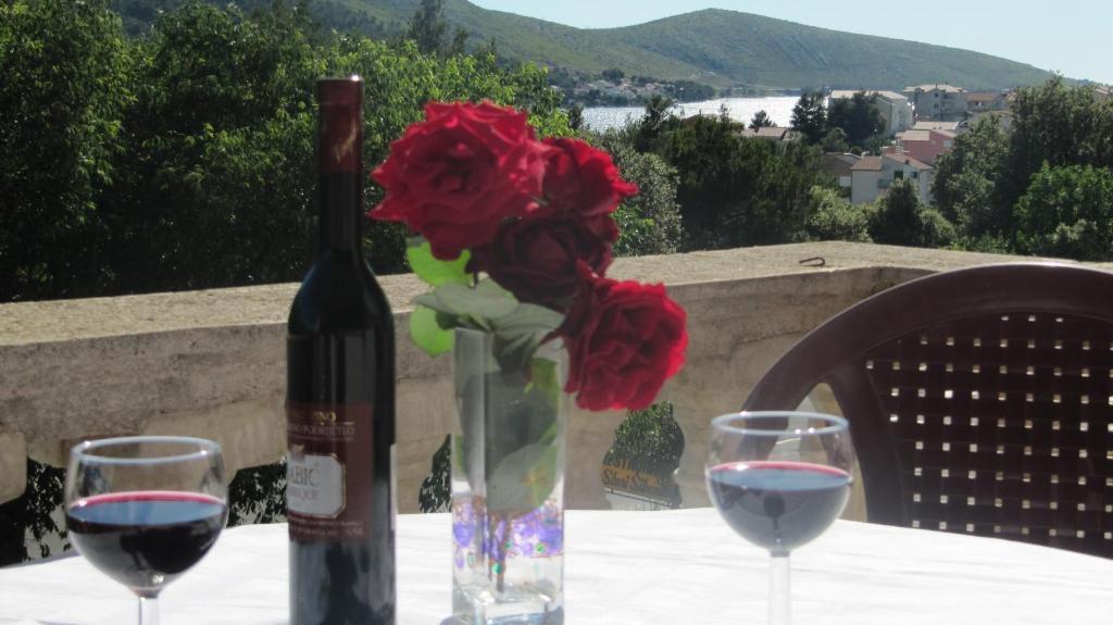 Apartments Stari Sibenik Grebastica Bilik gambar